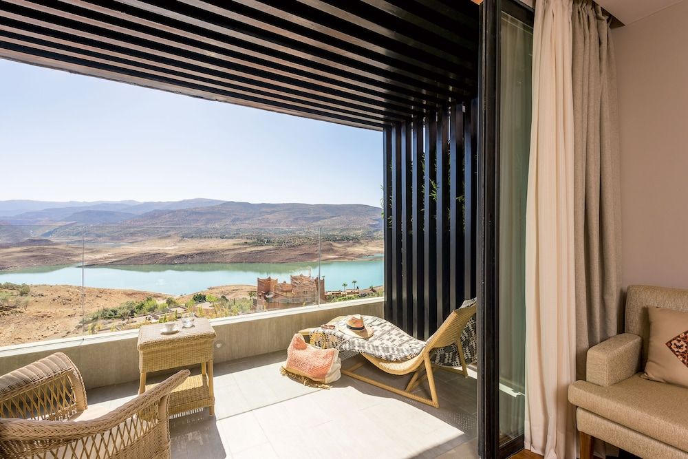 Widiane Resort Premium Room, 1 Bedroom, Lake View 2