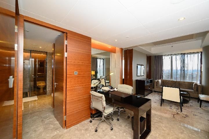 Superior Suite