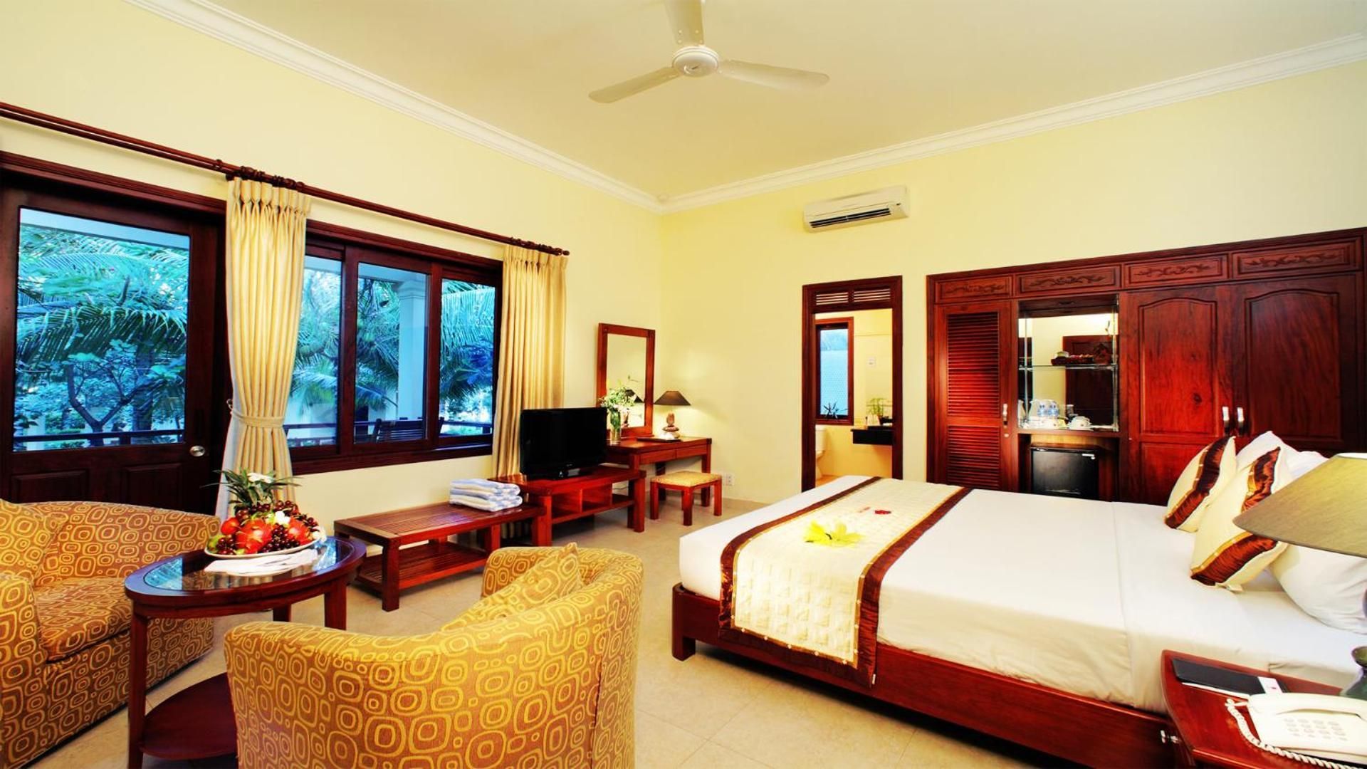 Deluxe Seaview