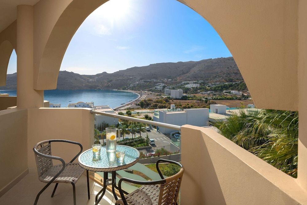 Family Room, Partial Sea View