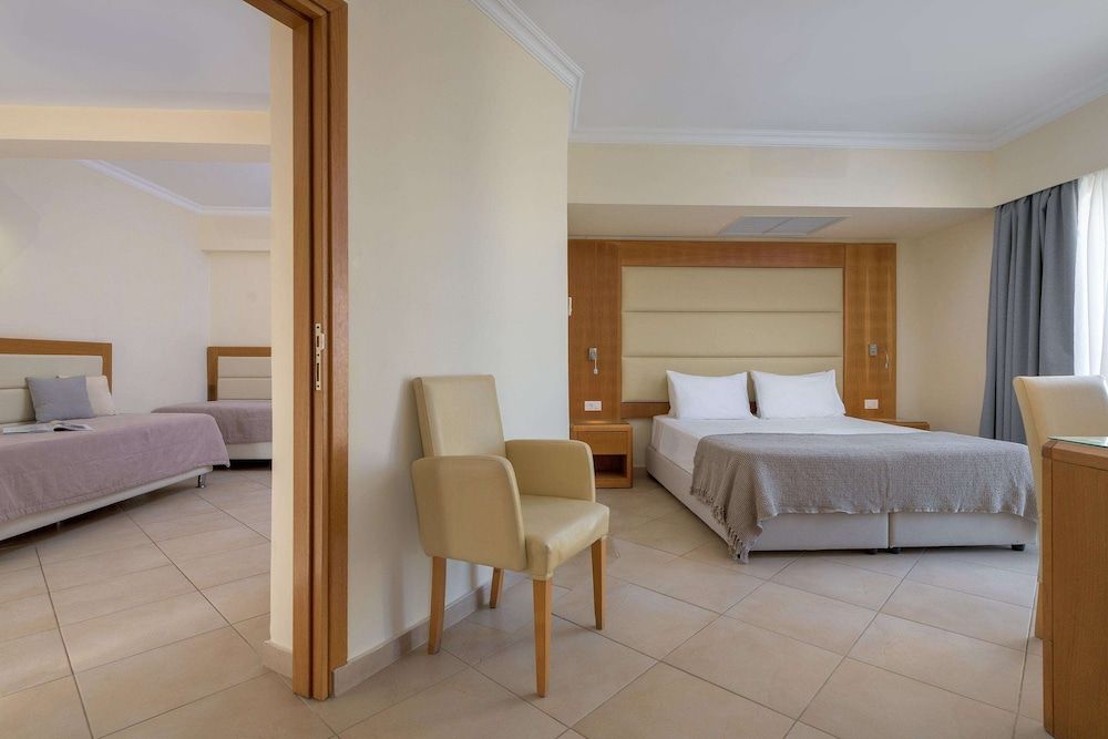 Family Suite, Garden View