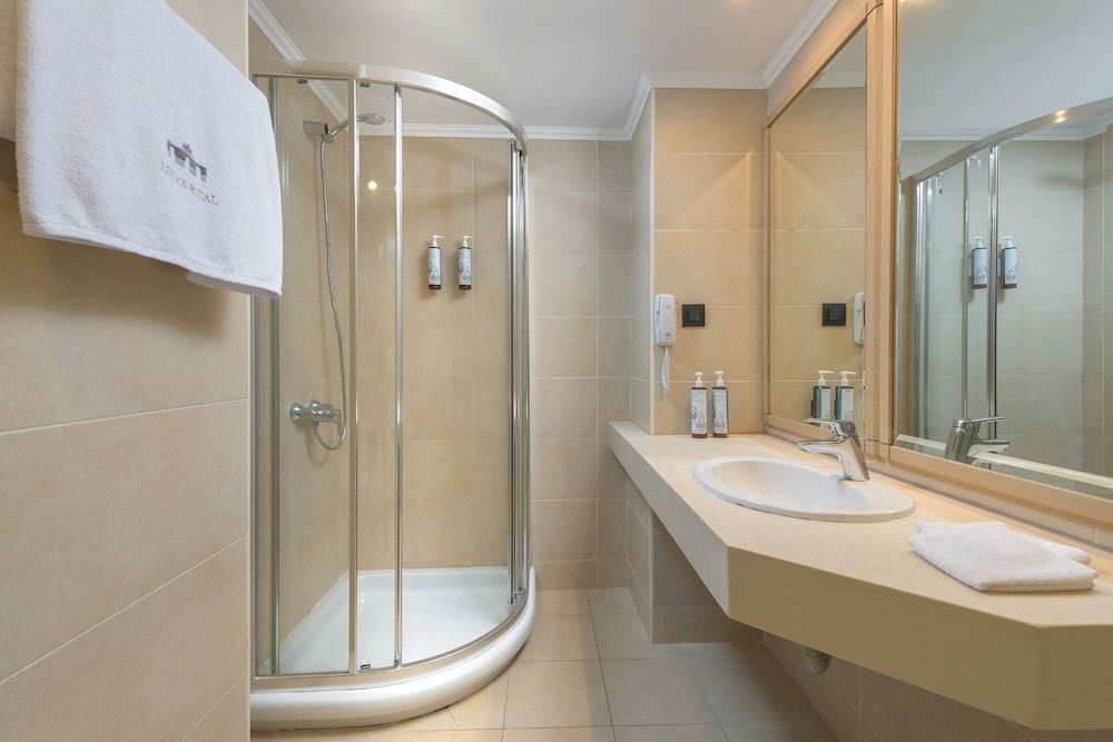 Suite, Sea View