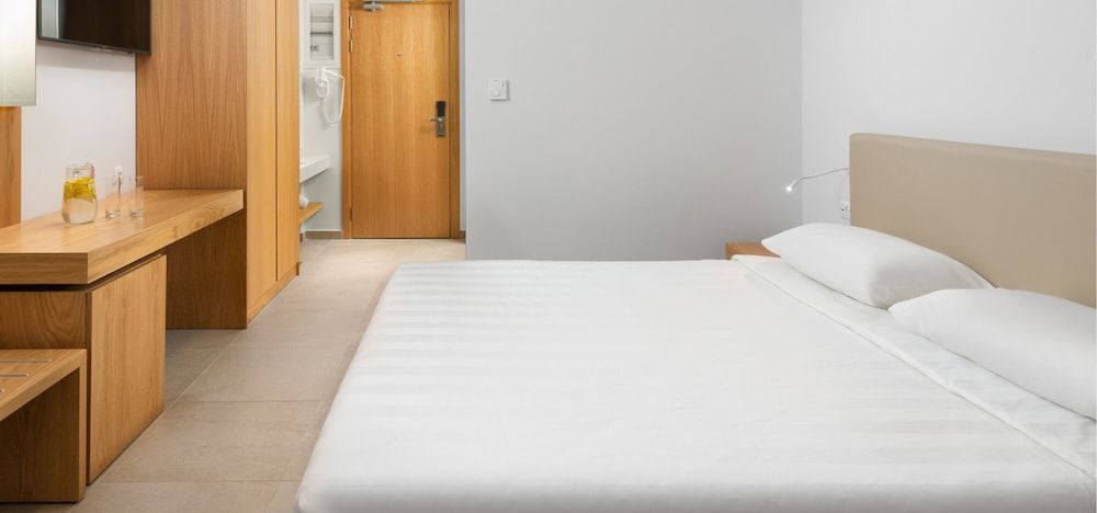 Deluxe Double Room, Resort View (Sharing pool)