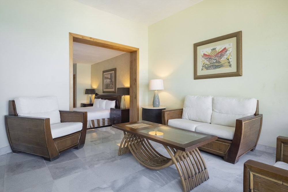 Suite, Oceanfront