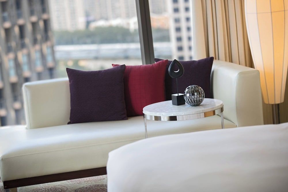 Renaissance Shanghai Putuo Hotel Deluxe Twin Room 5