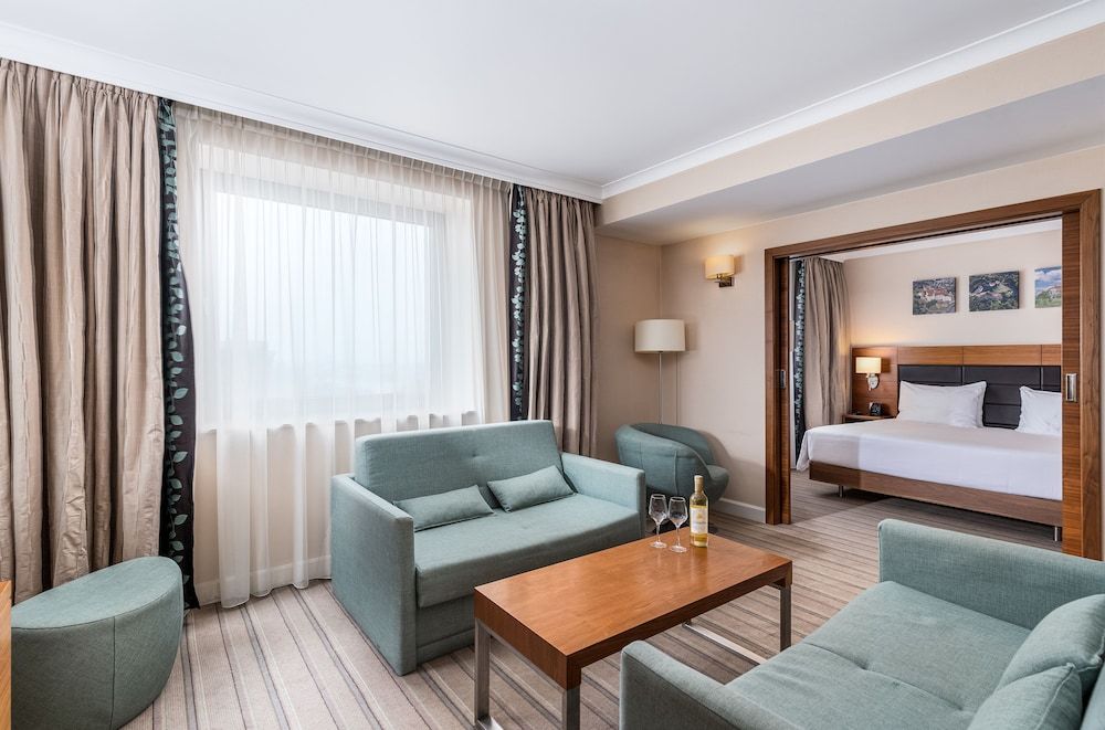 Room, 1 Queen Bed, Accessible