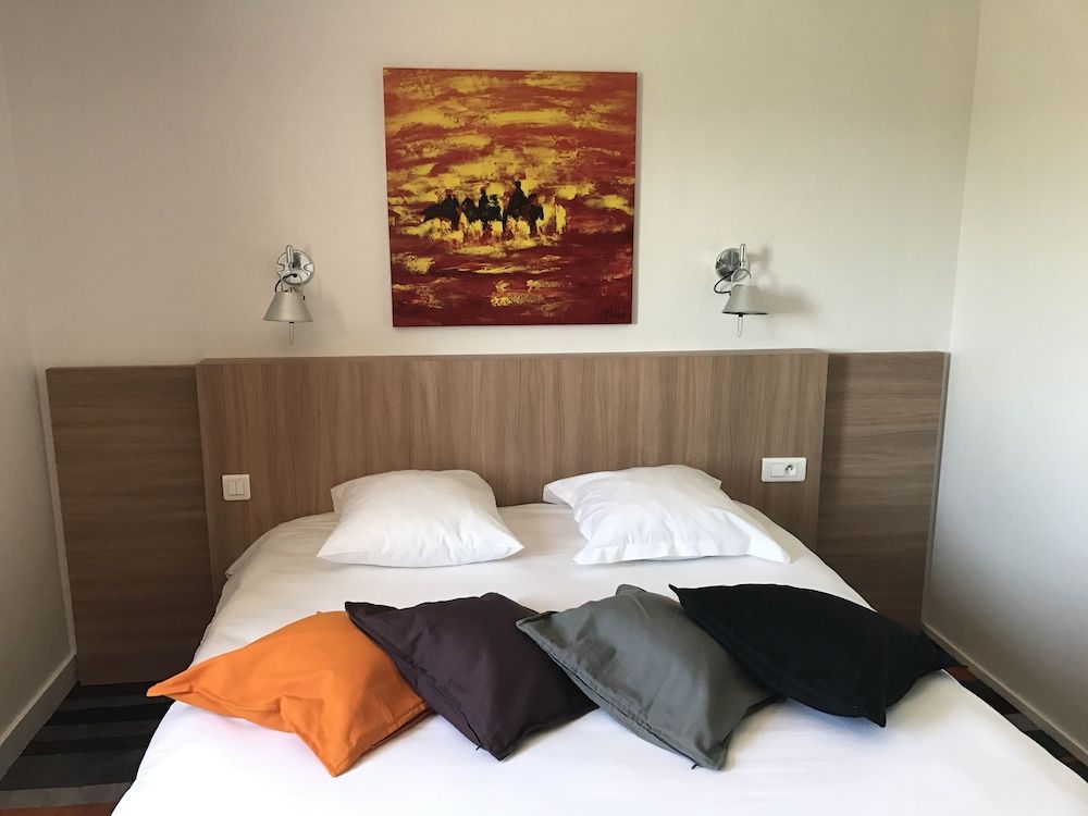 Kyriad Direct Agen-Castelculier Standard Room, 1 Double Bed 2