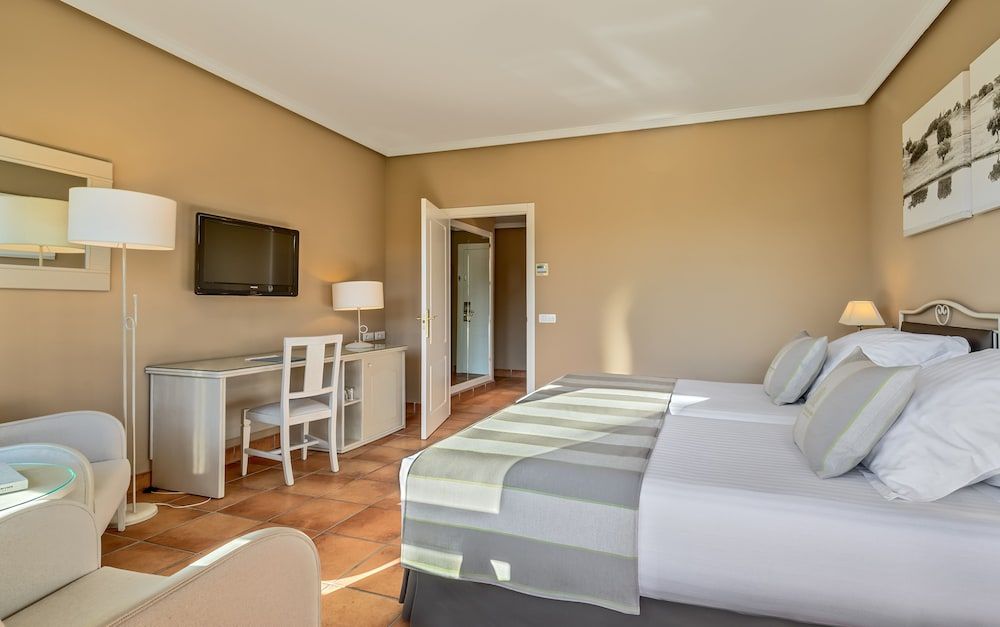Barceló Jerez Montecastillo & Convention Center Superior Room (with extra bed) 7