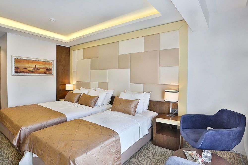 undefined Grand Sagcanlar 10