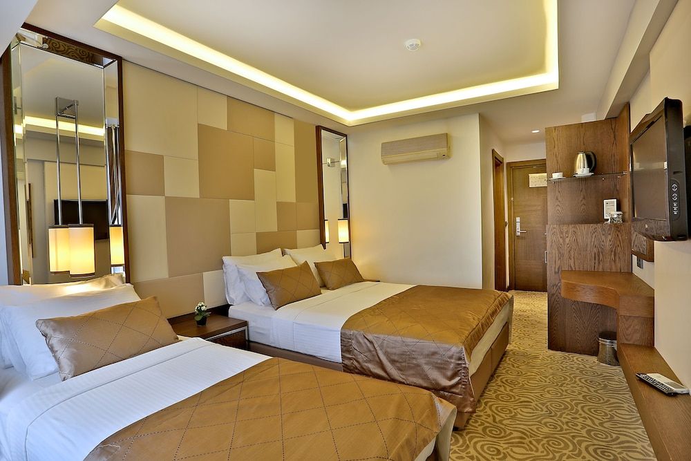 undefined Grand Sagcanlar 6