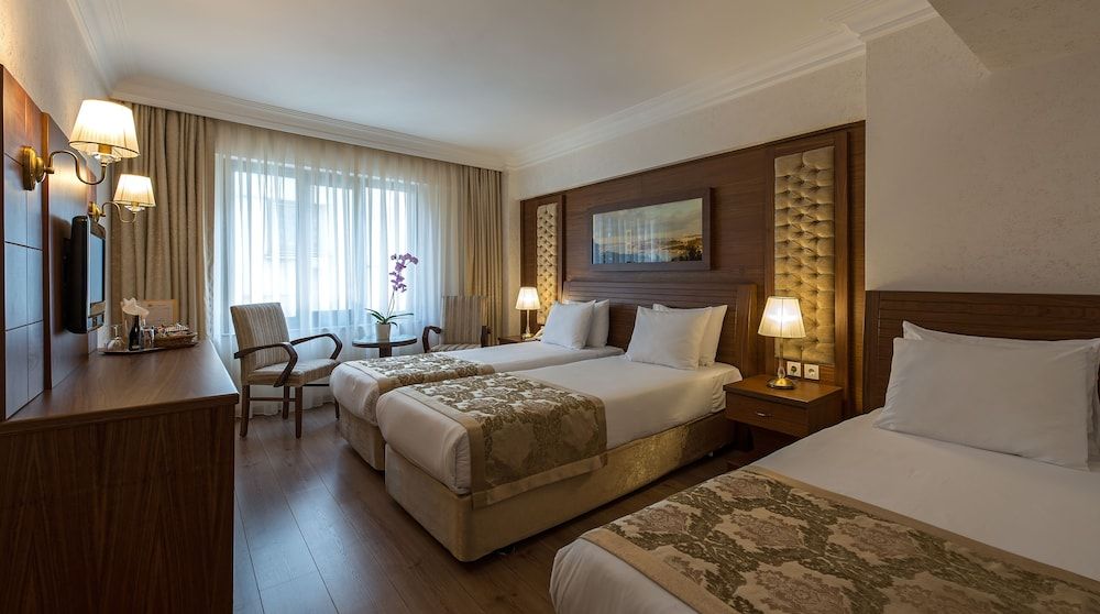 undefined Yigitalp Hotel 3