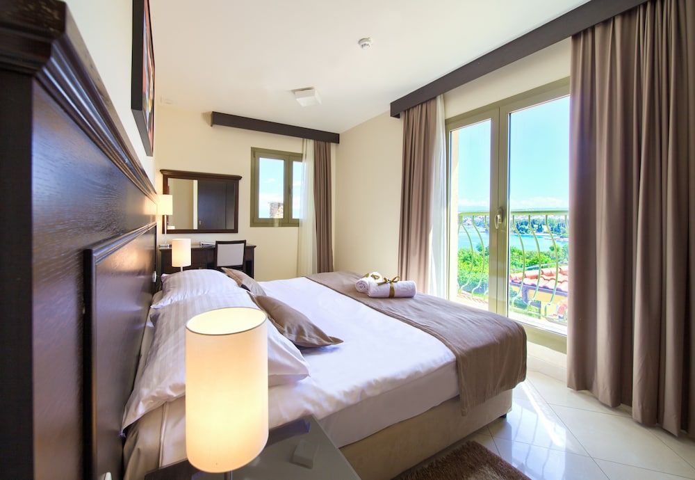 Family Suite, Balcony, Sea View (Premium)