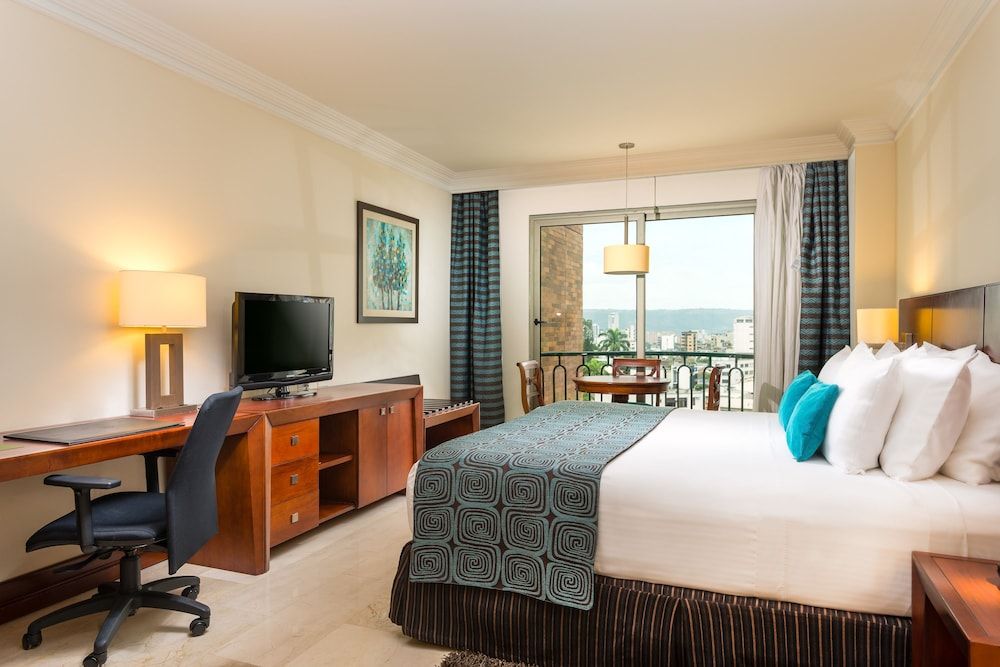 Hotel Dann Carlton Bucaramanga Standard Double Room, 1 Queen Bed with Sofa bed 9