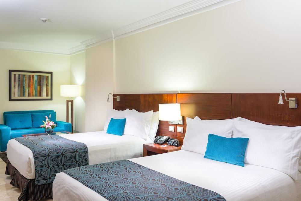 Hotel Dann Carlton Bucaramanga Standard Twin Room, 2 Double Beds 7