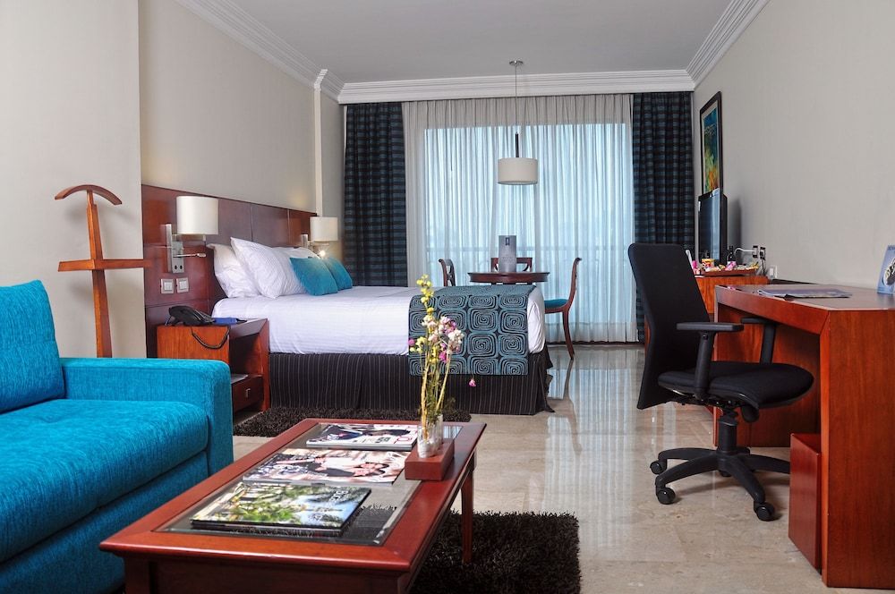 Hotel Dann Carlton Bucaramanga Standard Double Room, 1 Queen Bed with Sofa bed 4