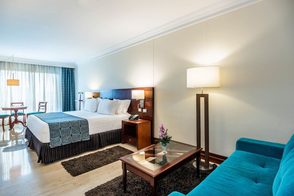 Hotel Dann Carlton Bucaramanga Standard Double Room, 1 Queen Bed with Sofa bed 7
