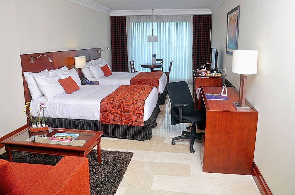 Hotel Dann Carlton Bucaramanga Standard Twin Room, 2 Double Beds 2