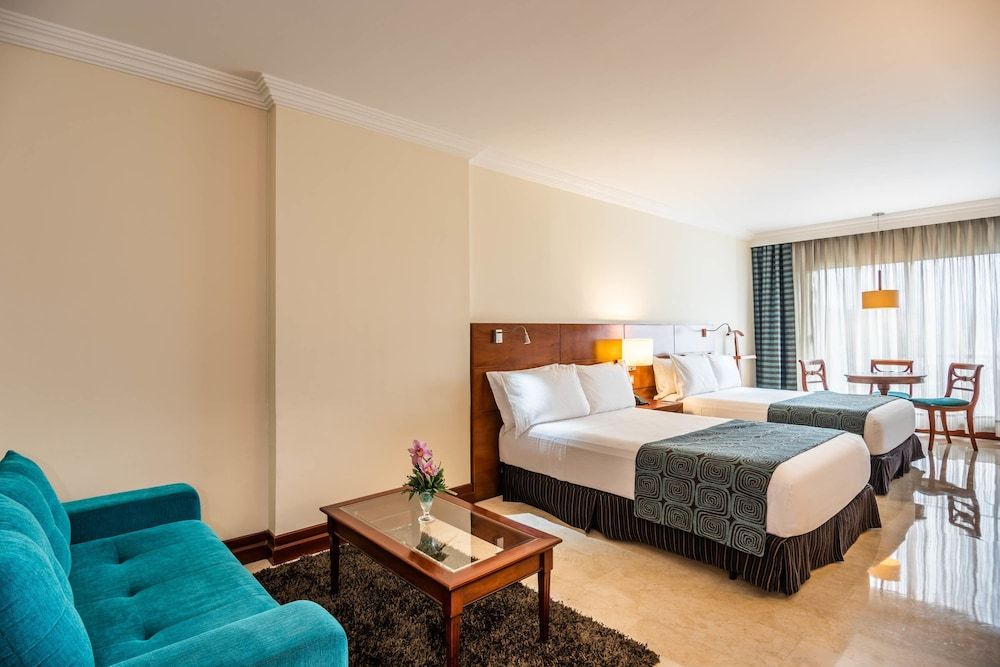 Hotel Dann Carlton Bucaramanga Standard Twin Room, 2 Double Beds 9