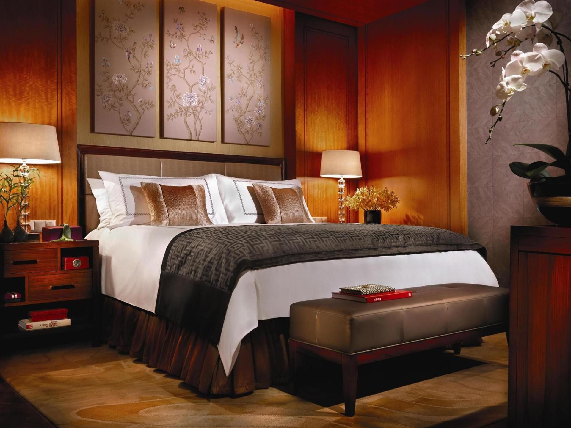 Garden Terrace Room with king bed