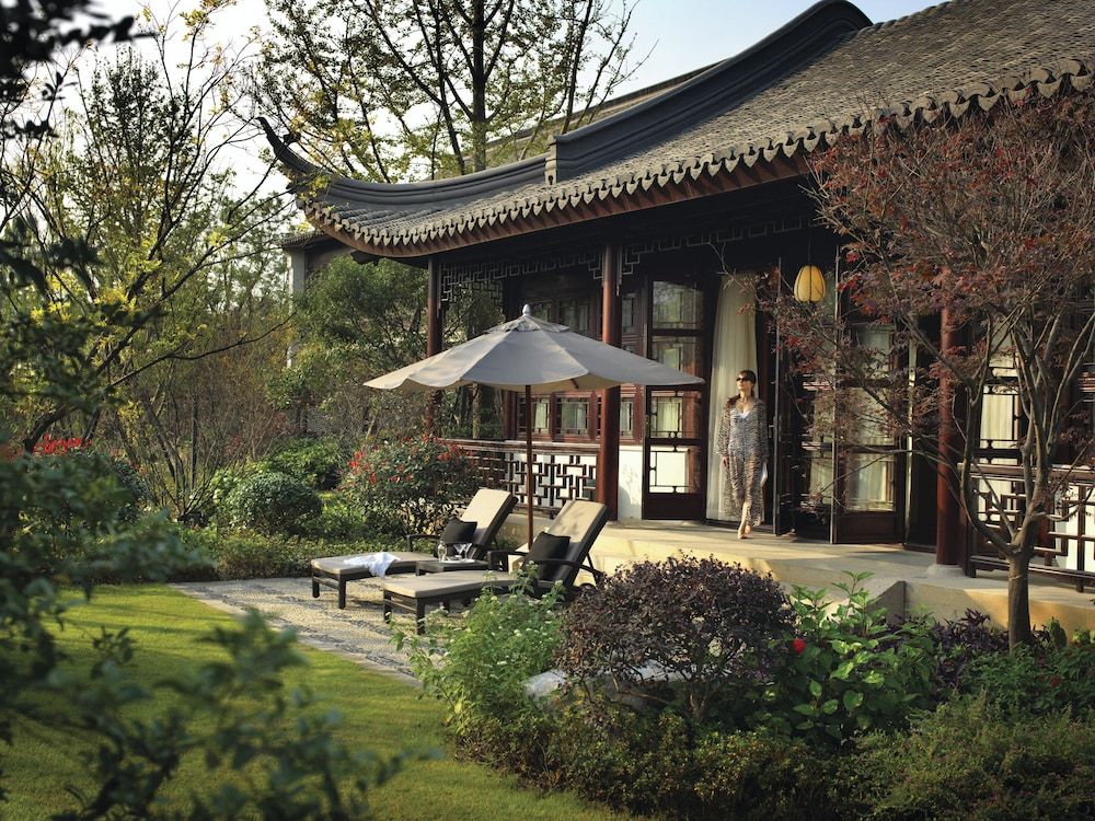 undefined Four Seasons Hotel Hangzhou at West Lake 10