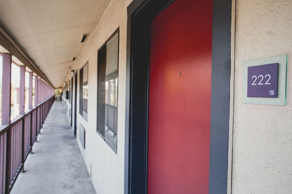 undefined Alura Inn 10