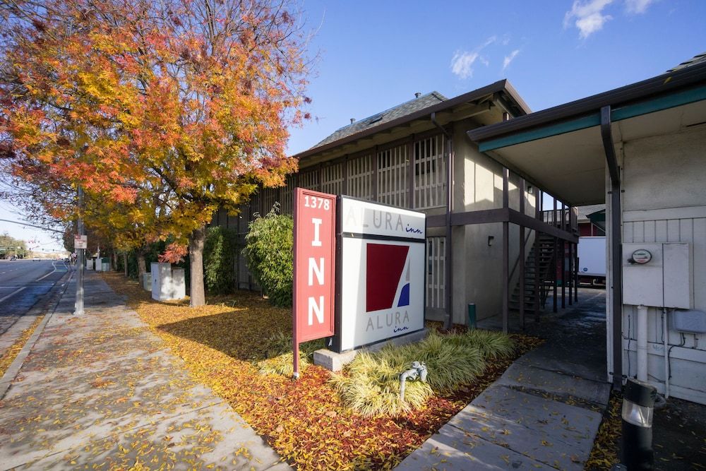 undefined Alura Inn 5