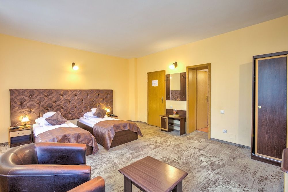 Pension Ambient Standard Twin Room 6