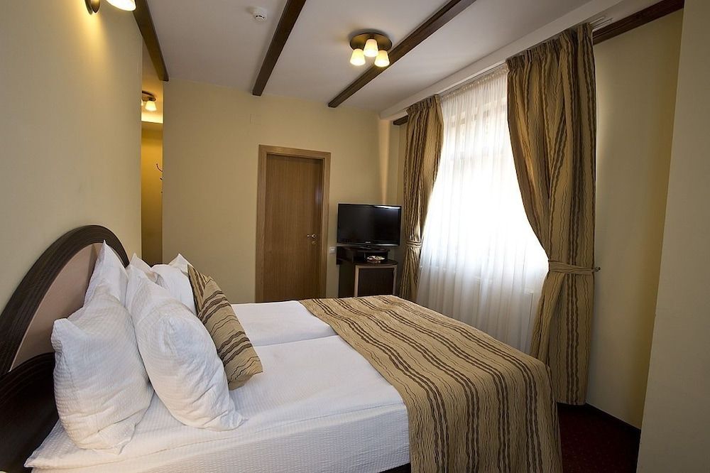 Pension Ambient Standard Double Room 2