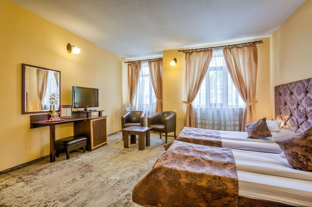 Pension Ambient Standard Twin Room 5