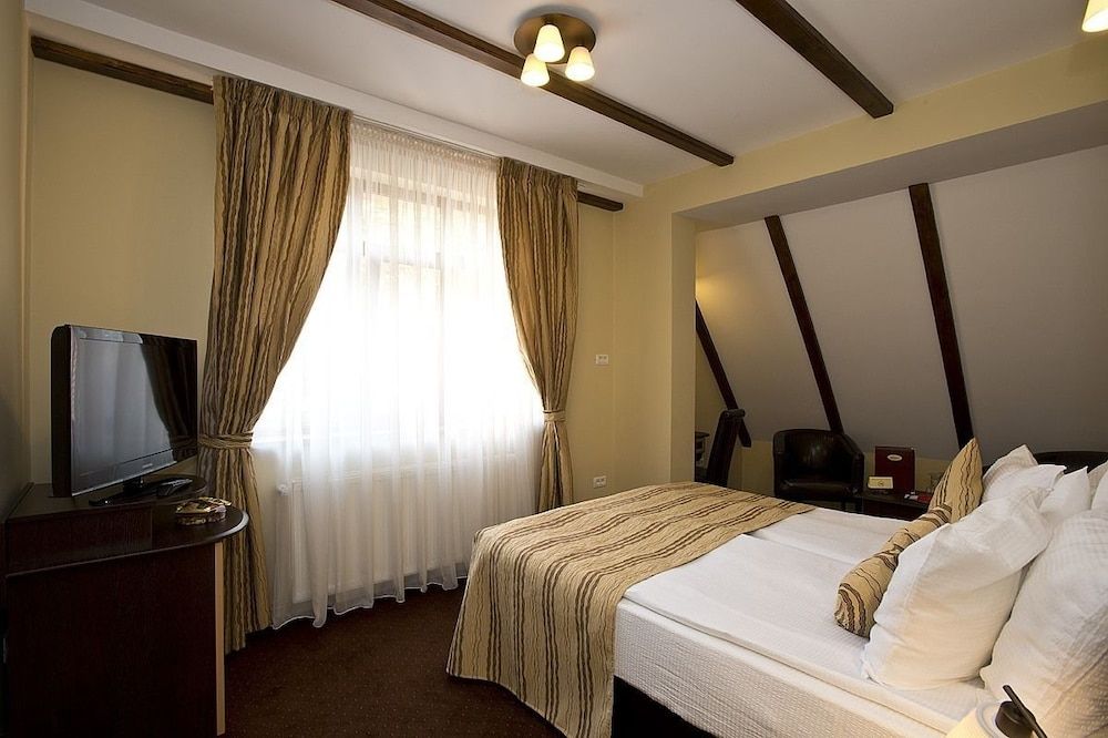 Pension Ambient Standard Double Room 3