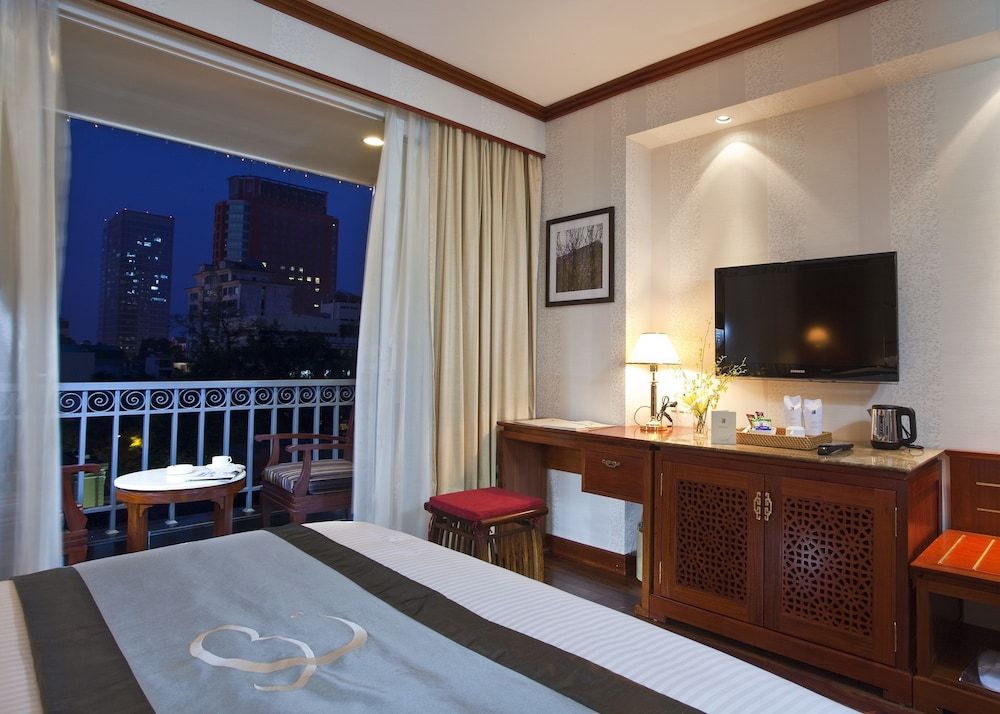 Conifer Boutique Hotel Deluxe Double or Twin Room, 1 Bedroom, Non Smoking, City View 6