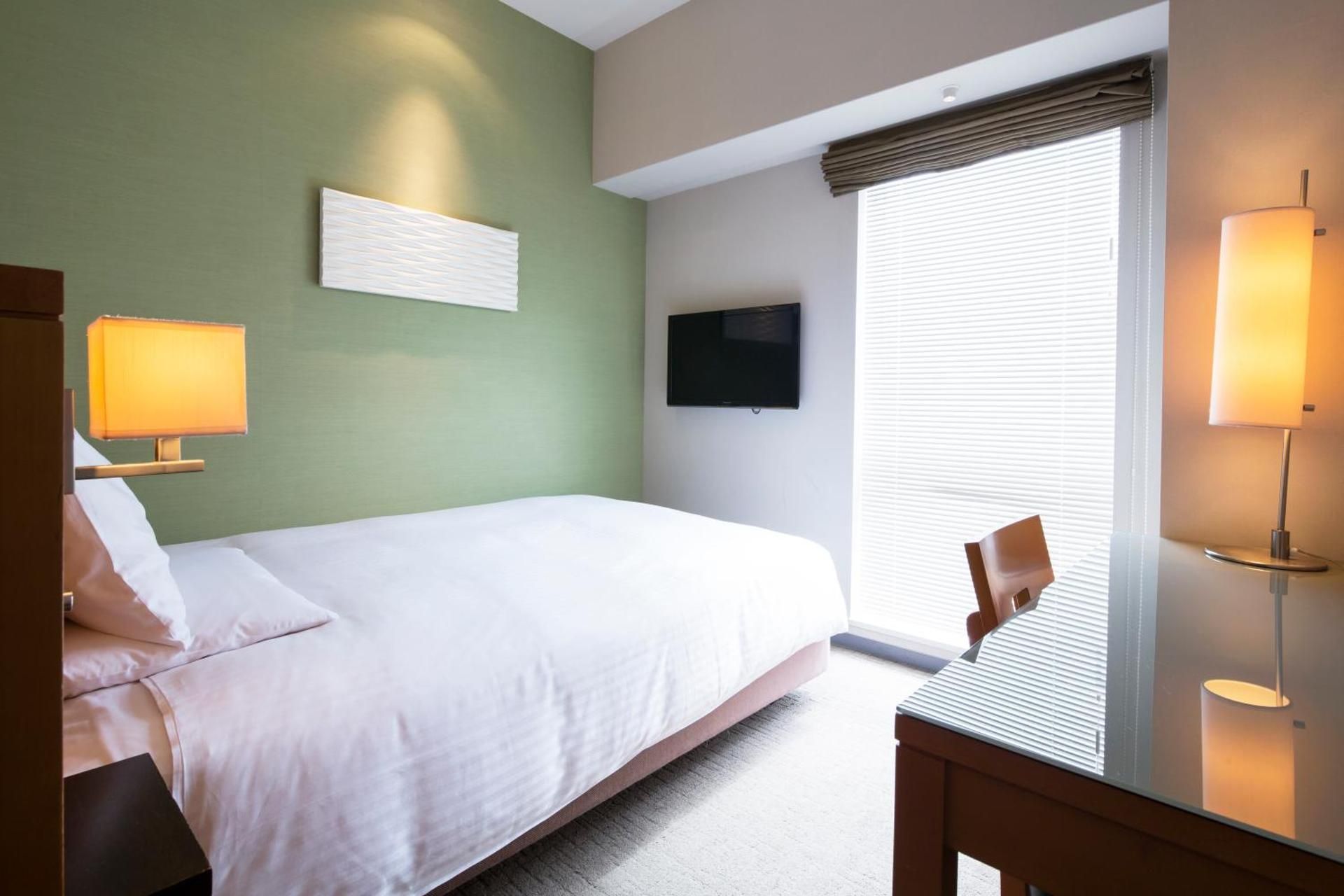 Room Selected at Check-In - Smoking