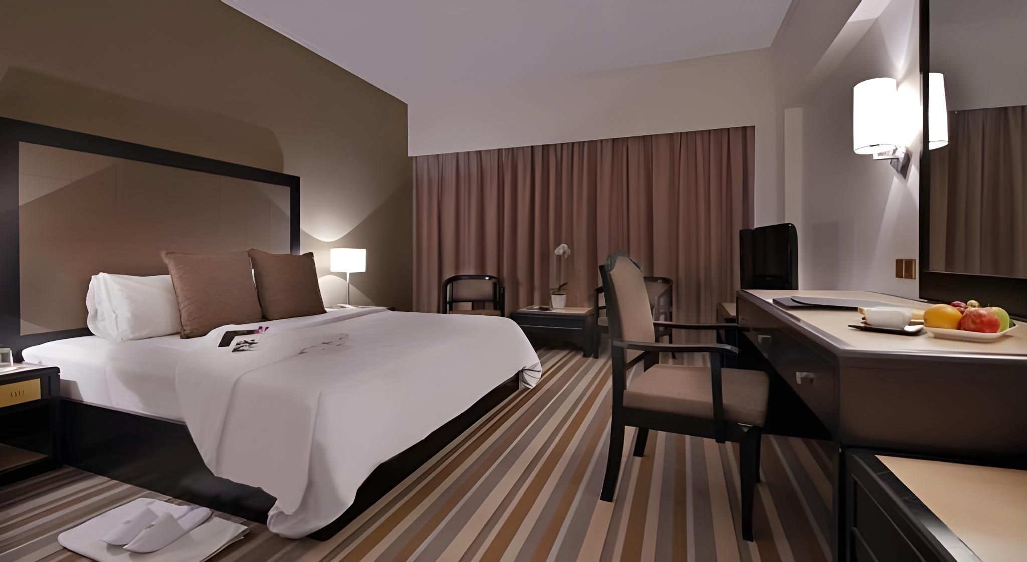 Impiana Hotel Ipoh Deluxe King Bed