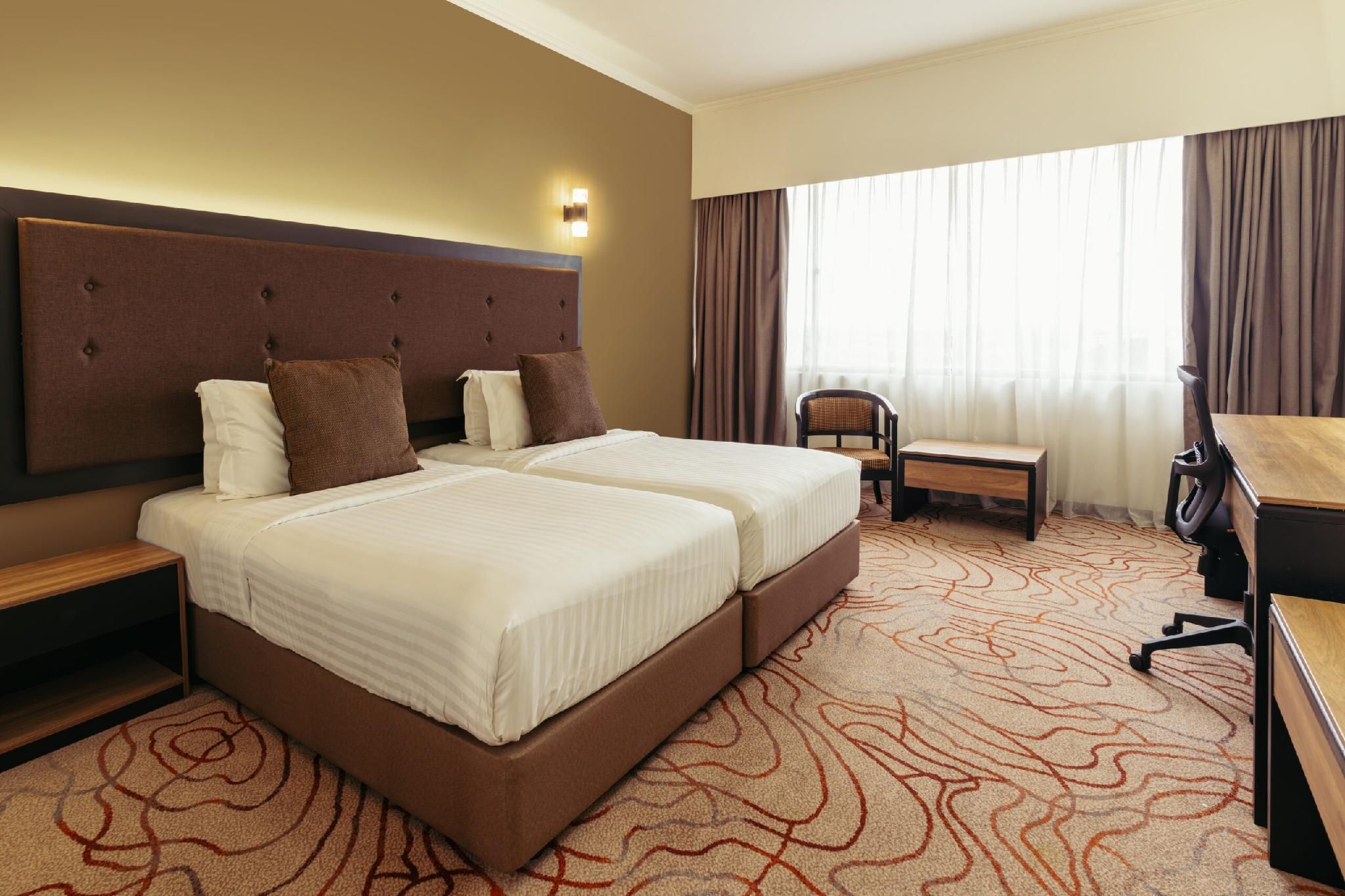 undefined Impiana Hotel Ipoh 8