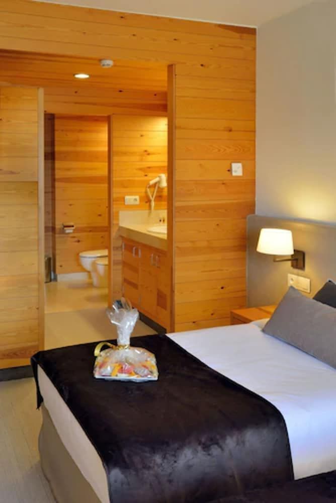 Montanyá Hotel Double Room Single Use 3