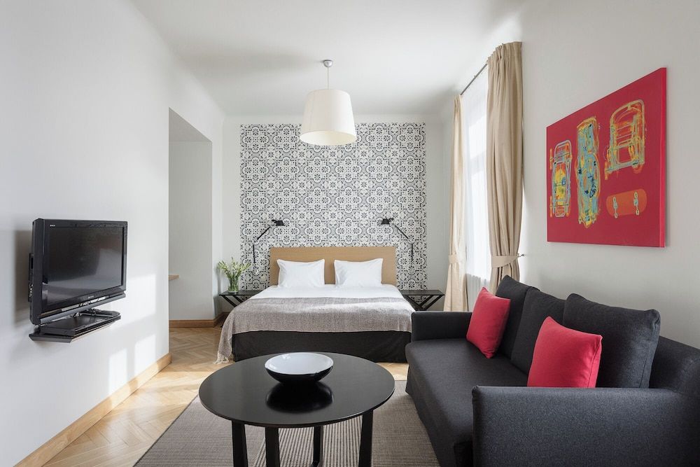 Neiburgs Hotel Studio Apartment Double Bed