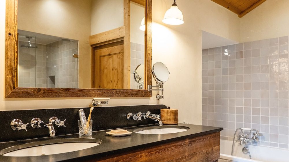 L'Alpaga, a Beaumier hotel Eustache - Premium 6 bedrooms 5