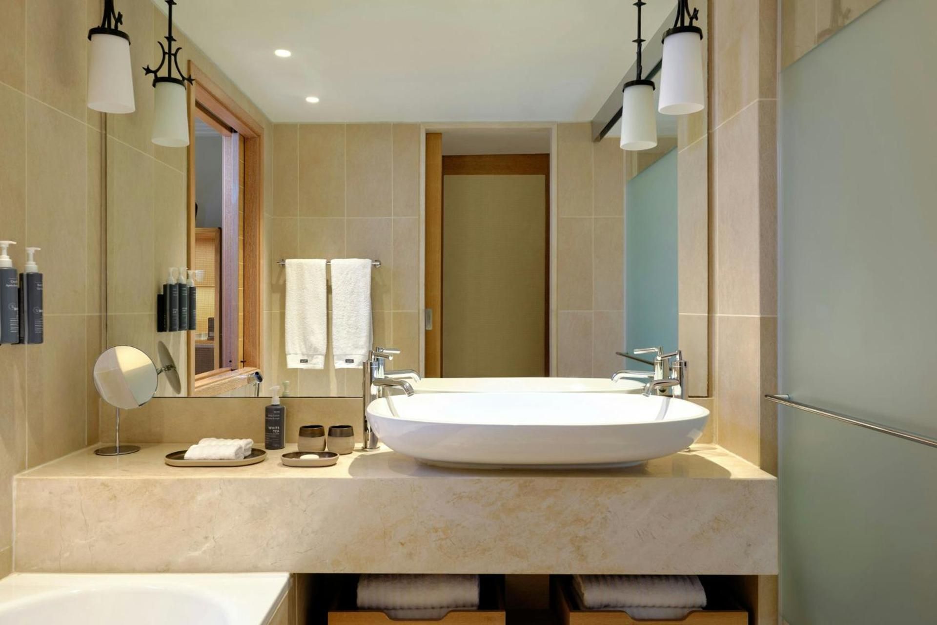 Infinity Room Garden View, Guest room, 1 King, Sofa bed, Private Pool