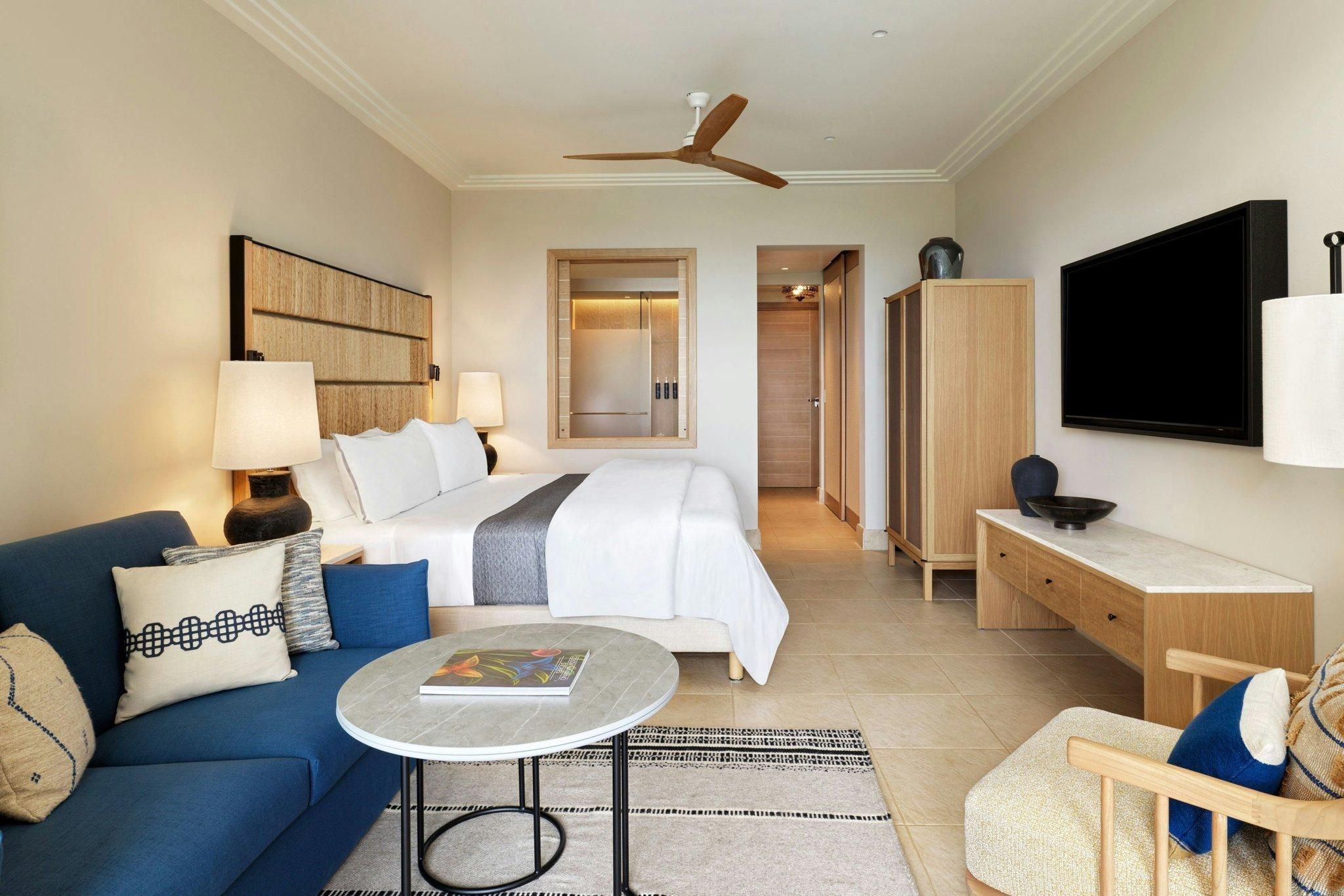 Infinity, Guest room, 1 King, Garden view, Private pool
