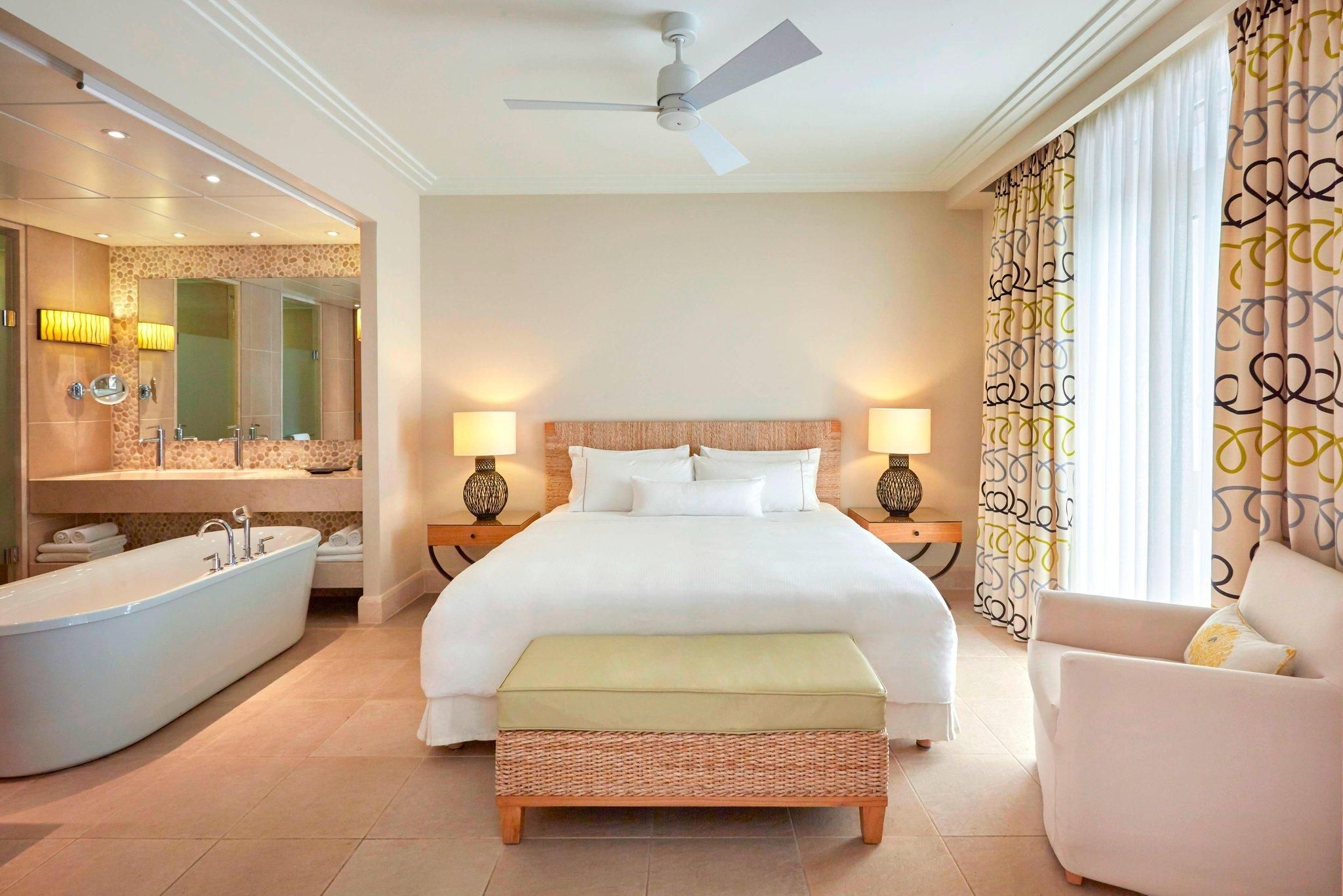 Infinity, 1 Bedroom Suite, 1 King, Garden view, Private pool