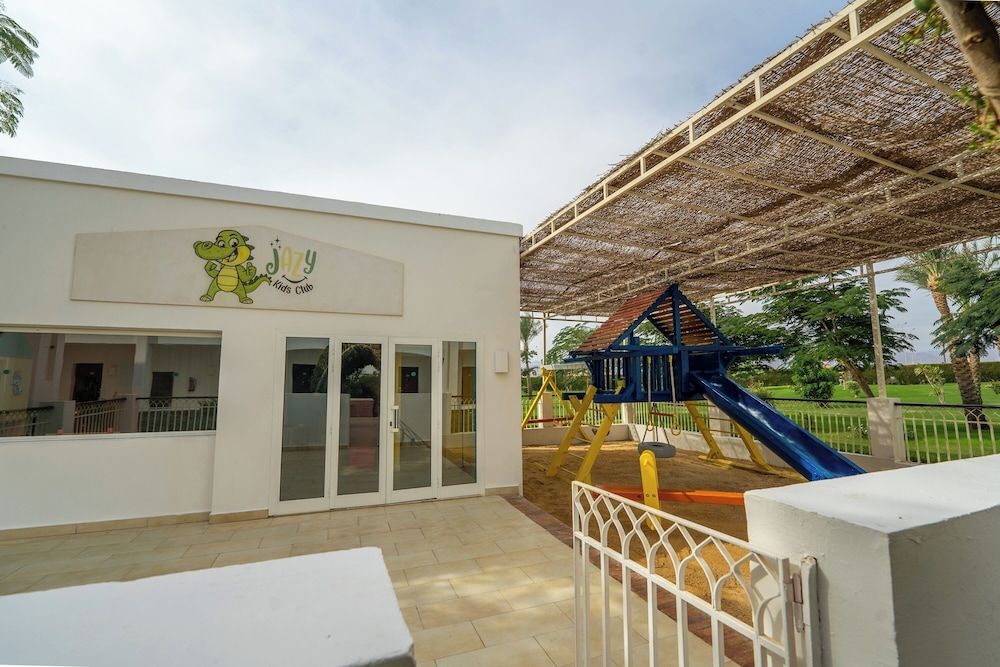 Children's play area - outdoor