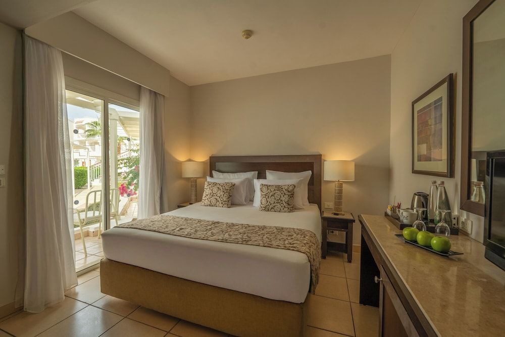 undefined JAZ Neo Sharks Bay 10