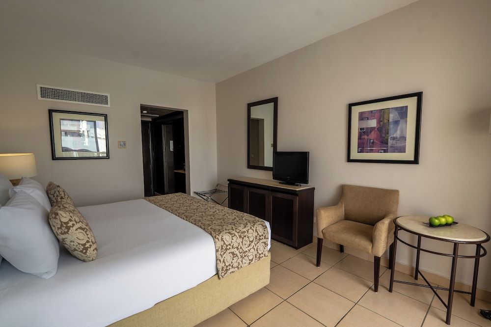 undefined JAZ Neo Sharks Bay 6