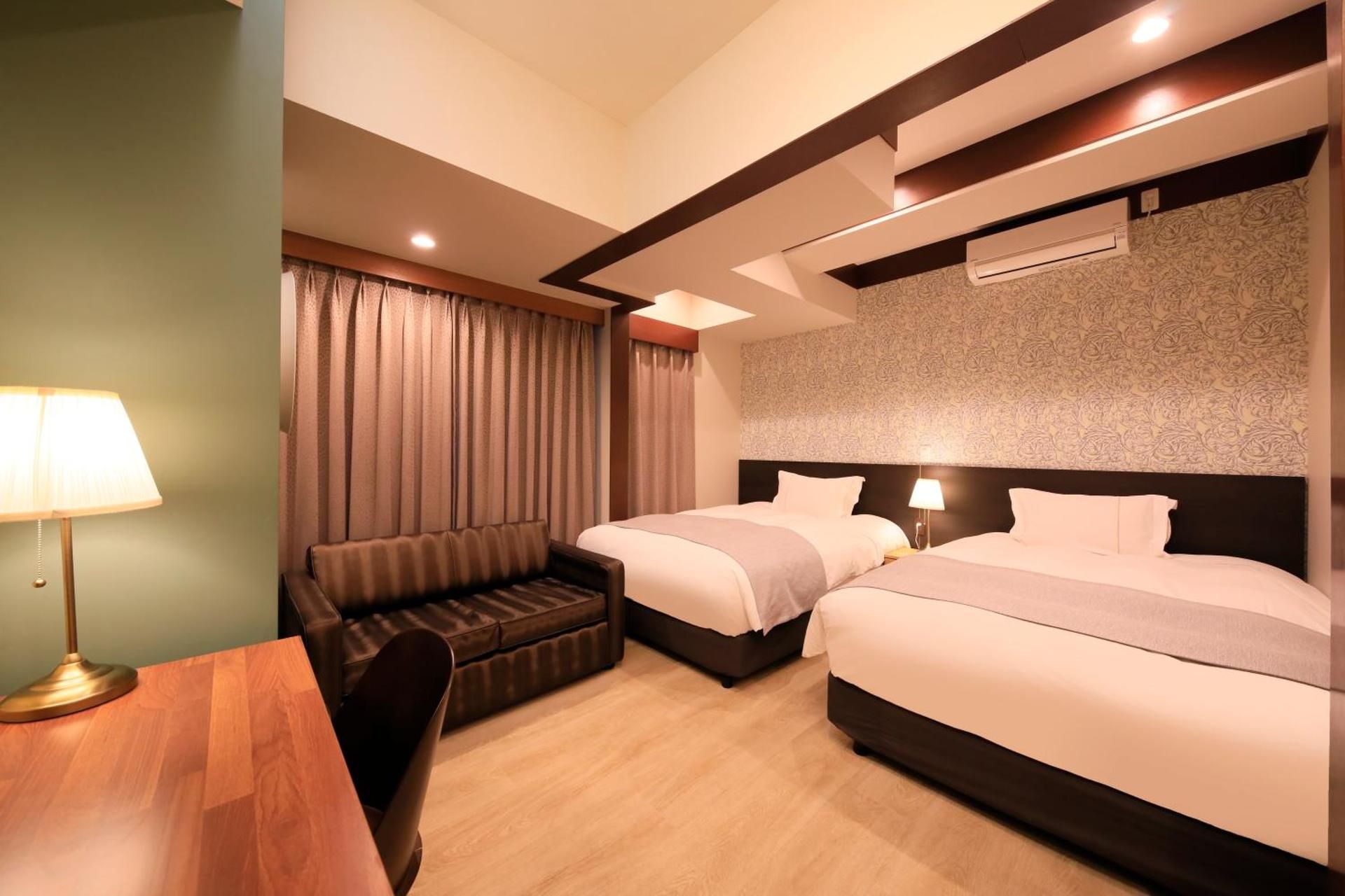 Superior Twin Room with 2 Double Beds and Sofa Bed f or 5 Adults - Non-Smoking
