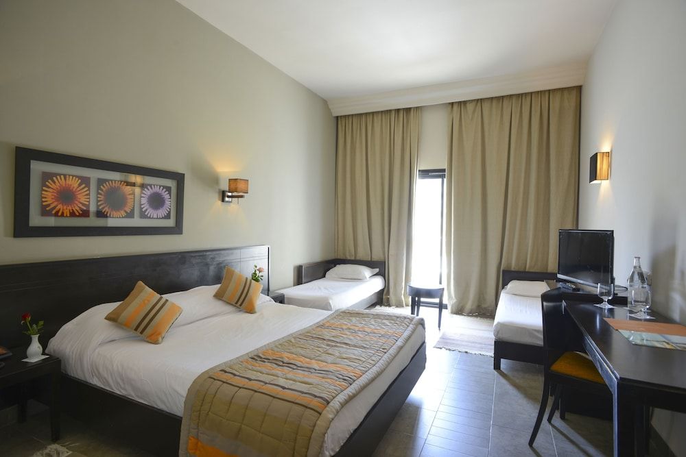 Quadruple Room, Sea View (2 + 2)