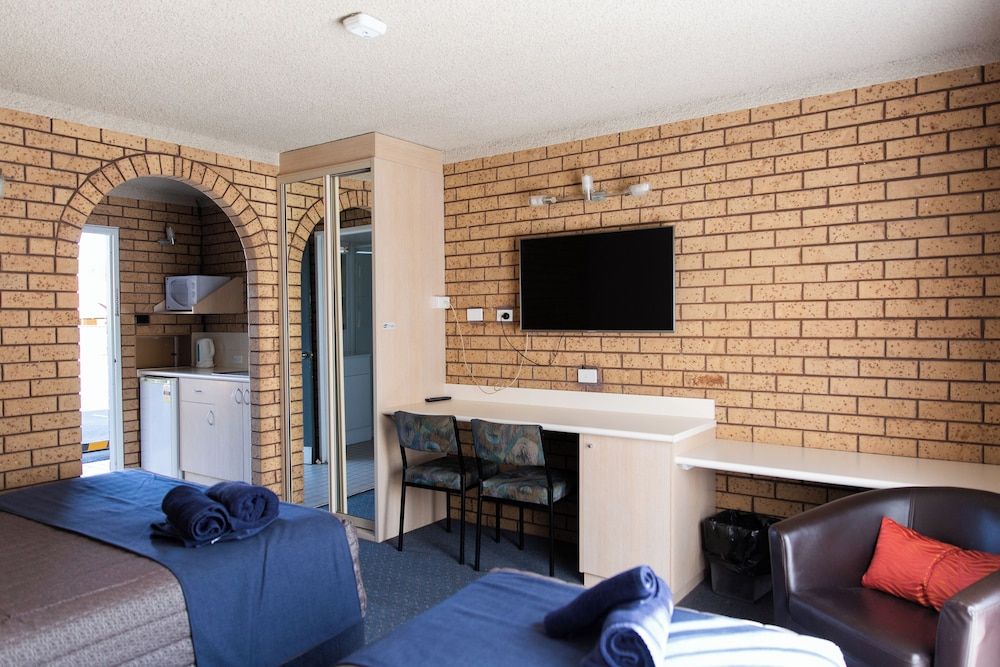 Fountain View Motel Standard Twin Room 5