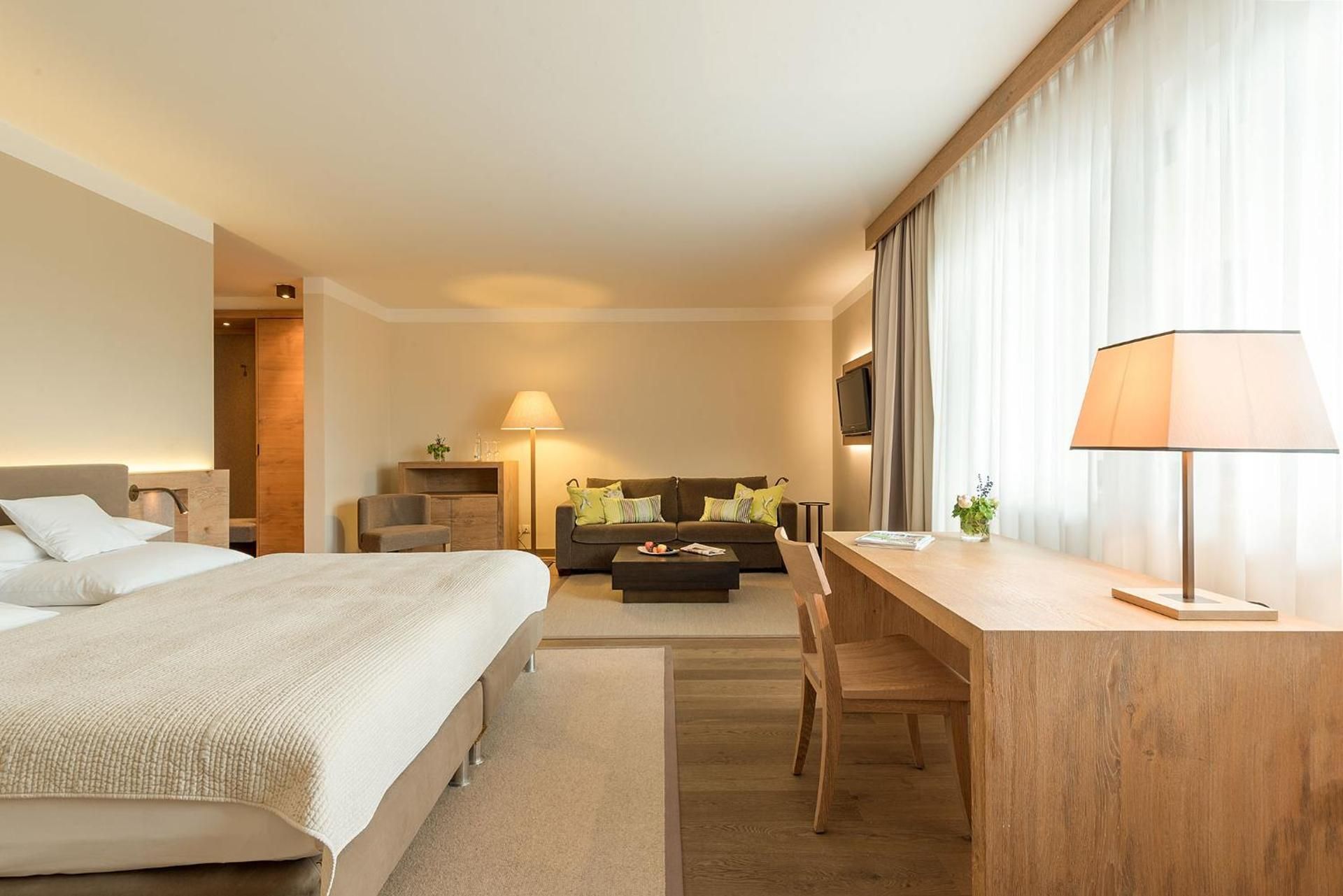 Bauer Hotel & Restaurant Deluxe Double Room