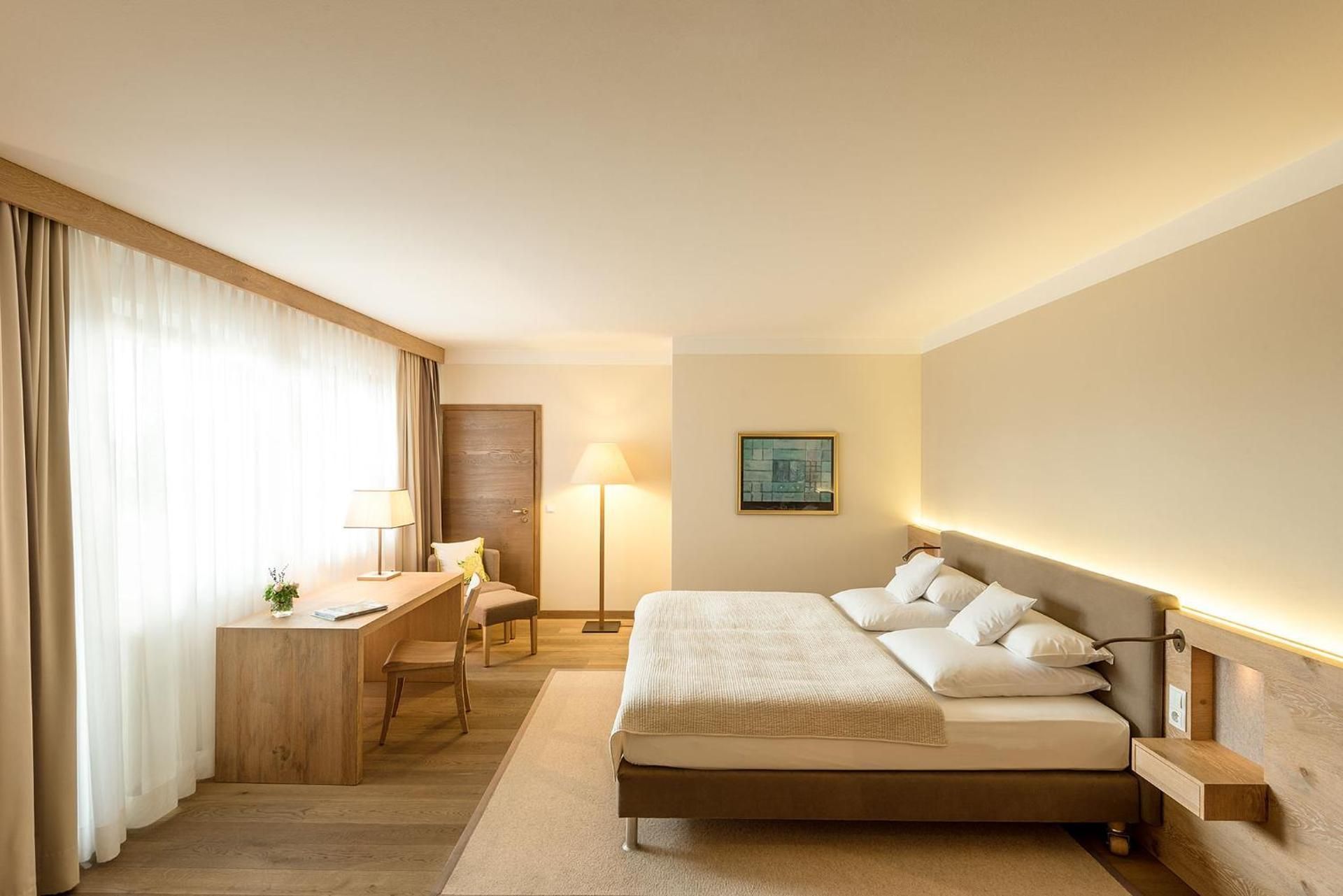 Bauer Hotel & Restaurant Deluxe Double Room 3