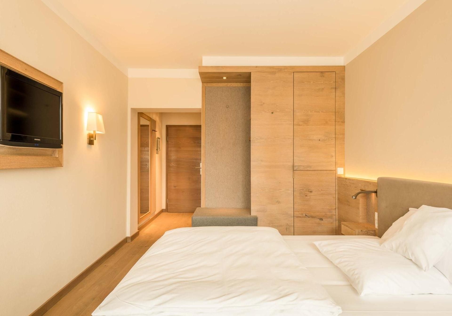 Bauer Hotel & Restaurant Standard Small Double 2