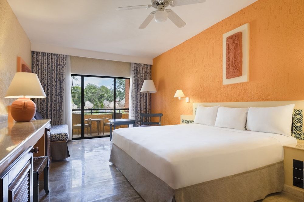 Premium Room (Near Pool)